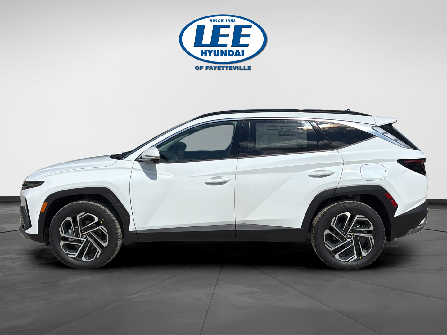 New 2026 Hyundai Tucson Limited AWD/4WD image 3