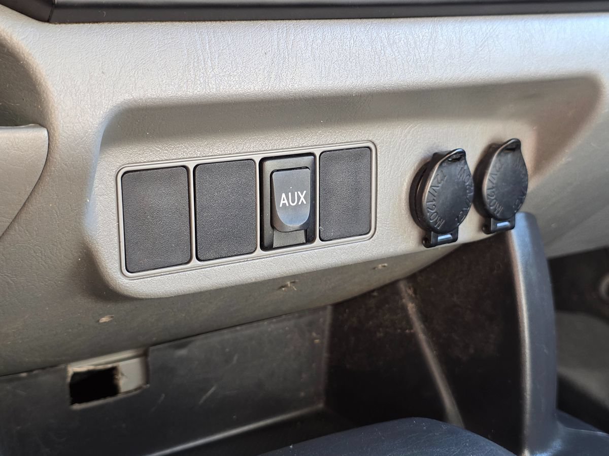 Used 2012 Toyota Tacoma 2WD Regular Cab image 31