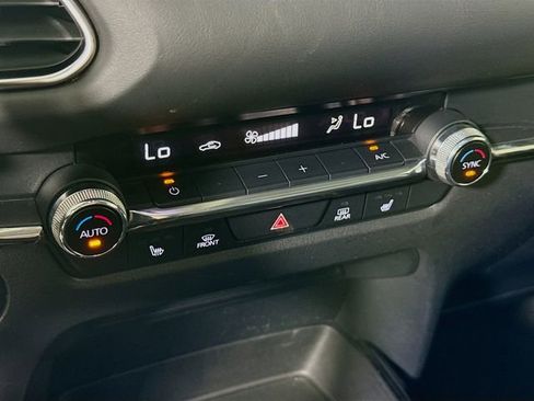 Used 2021 MAZDA CX-30 AWD 2.5 S w/ Preferred Package image 16