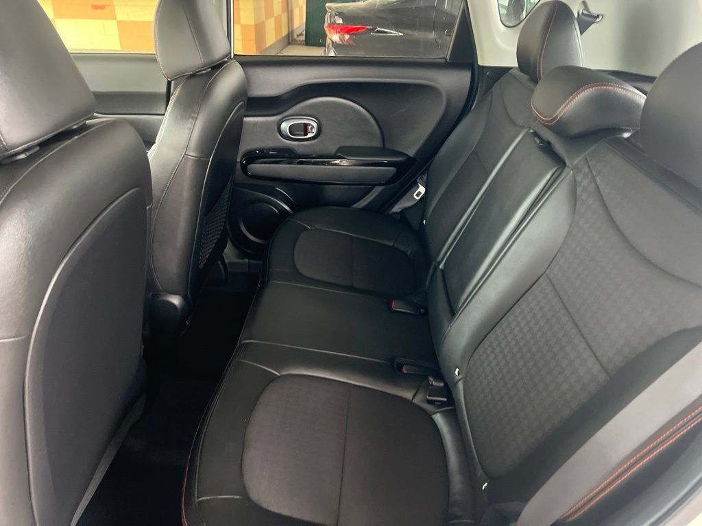 Used 2019 Kia Soul ! w/ Technology Package FWD image 8