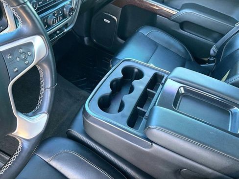 Used 2017 GMC Sierra 1500 SLT w/ Texas SLT Premium Package image 15