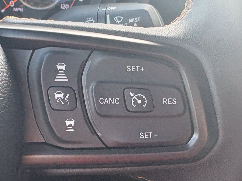 Used 2024 Jeep Wrangler Sport AWD/4WD image 8