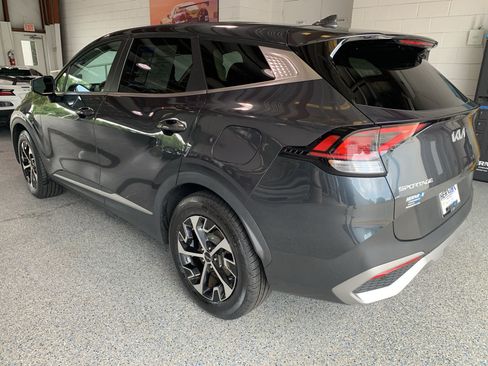 Used 2023 Kia Sportage EX FWD image 6
