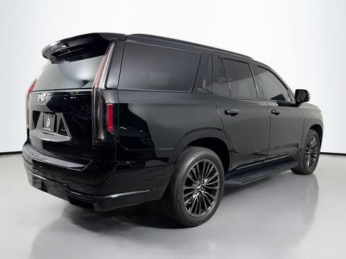 Used 2021 Cadillac Escalade Sport Platinum w/ Heavy-Duty Trailer Package AWD/4WD image 5