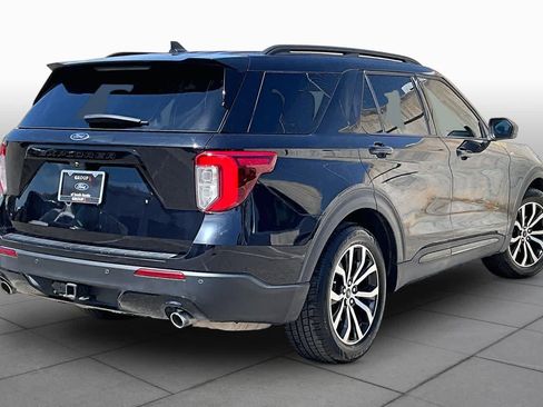 Used 2023 Ford Explorer ST-Line w/ Class IV Trailer Tow Package RWD image 15
