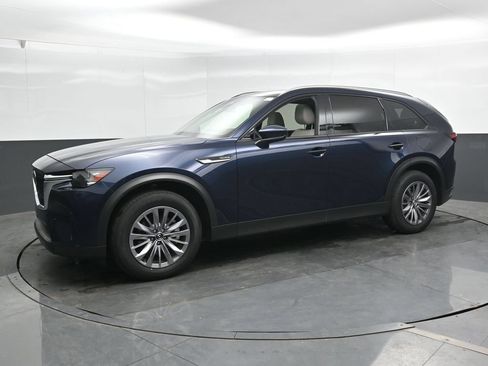 Used 2025 MAZDA CX-90 3.3 Turbo w/ Preferred Package AWD/4WD image 9