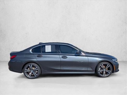 Used 2020 BMW 330i Sedan w/ Convenience Package image 4