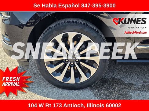 Used 2024 Lincoln Navigator Reserve w/ Equipment Group 201A AWD/4WD image 14