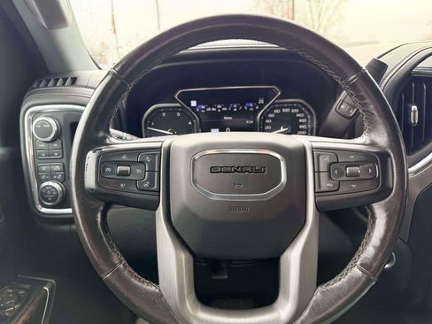 Used 2022 GMC Sierra 2500 Denali AWD/4WD image 18