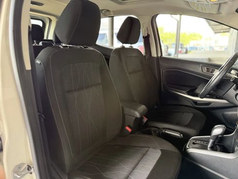 Used 2020 Ford EcoSport SE image 17