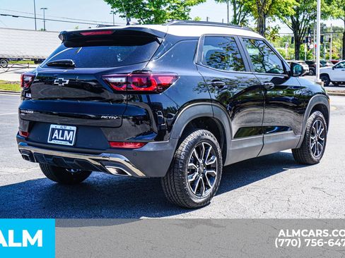 Used 2025 Chevrolet TrailBlazer ACTIV w/ Convenience Package AWD/4WD image 6