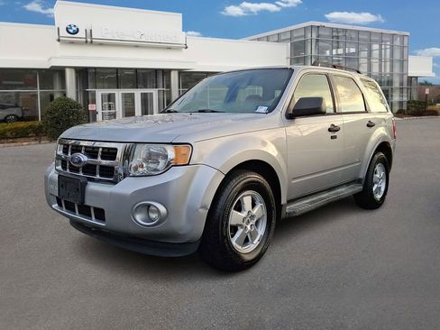 Used 2012 Ford Escape XLT image 1