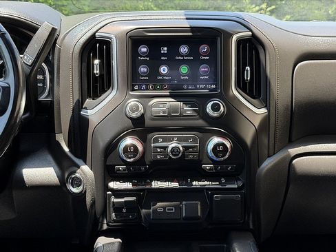 Used 2020 GMC Sierra 1500 AT4 w/ AT4 Premium Package AWD/4WD image 13