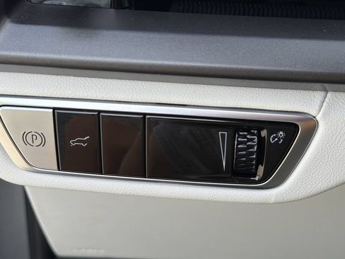 New 2026 Cadillac Vistiq Sport AWD/4WD image 30