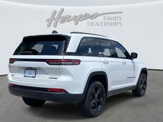 Used 2023 Jeep Grand Cherokee Limited AWD/4WD video 3