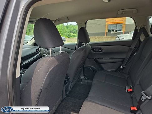 Used 2024 Nissan Rogue S AWD/4WD image 38