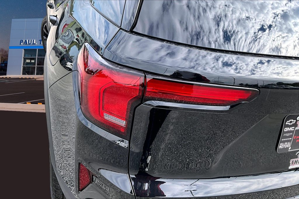 New 2027 GMC Terrain Elevation w/ Elevation Premium Package FWD image 28