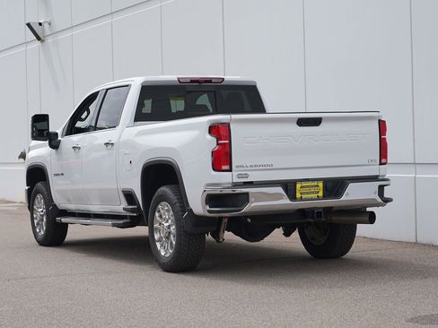 Used 2024 Chevrolet Silverado 3500 LTZ w/ LTZ Plus Package AWD/4WD image 5