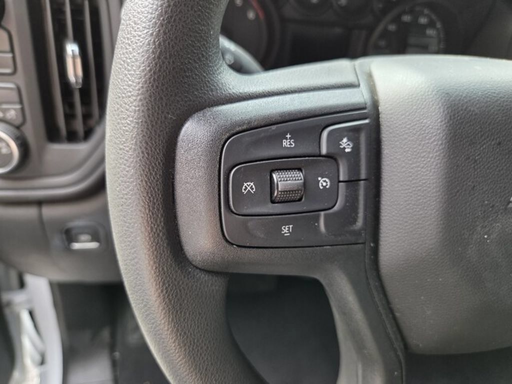 Used 2026 Chevrolet Silverado 2500 Custom w/ Custom Convenience Package AWD/4WD image 9