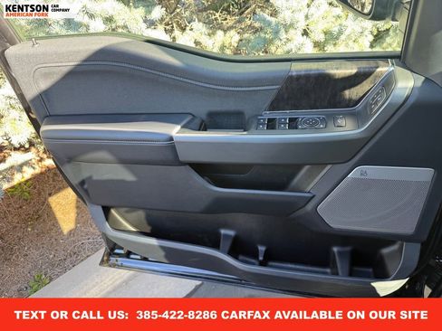 Used 2025 Ford F350 Lariat w/ Black Appearance Package image 22