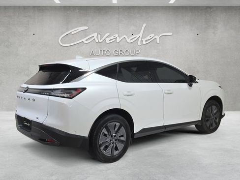 Certified 2025 Nissan Murano SL image 16
