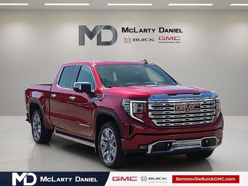 Certified 2024 GMC Sierra 1500 Denali w/ Denali Reserve Package AWD/4WD image 1