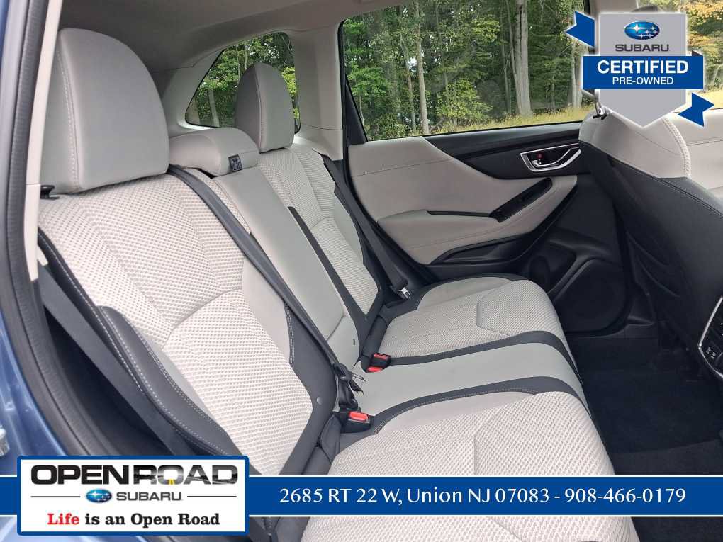 Used 2023 Subaru Forester Premium AWD/4WD image 18