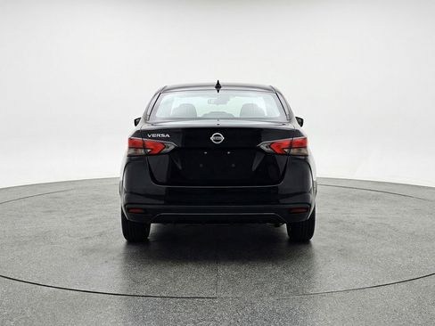 Used 2025 Nissan Versa SV image 7