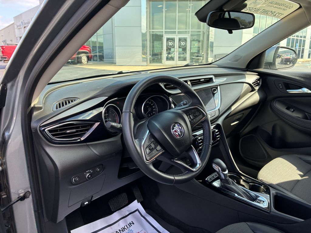 Used 2023 Buick Encore GX Select w/ Sport Touring Package AWD/4WD image 11