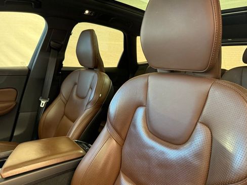 Used 2021 Volvo XC60 T5 Inscription w/ Advanced Package image 16