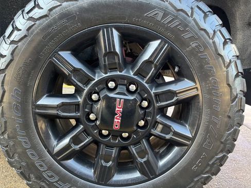 Used 2024 GMC Sierra 2500 AT4 w/ AT4 Premium Plus Package image 21