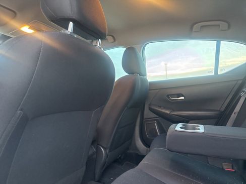 Certified 2022 Nissan Sentra SV image 40