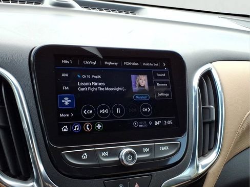 Used 2023 Chevrolet Equinox Premier w/ LPO, Floor Liner Package FWD image 4