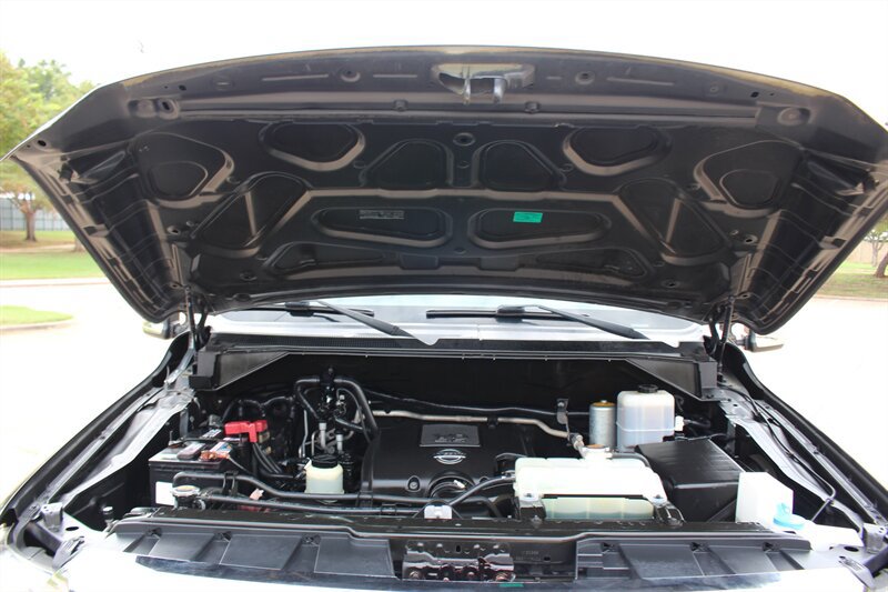 Used 2015 Nissan NV 3500 SL w/ Technology Package RWD image 44