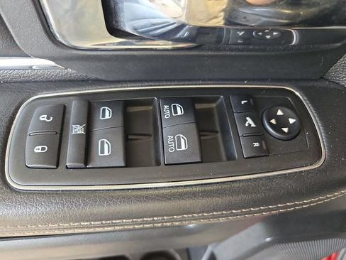 Used 2015 RAM 2500 Laramie w/ Convenience Group AWD/4WD image 31