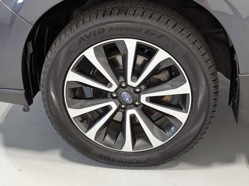 Used 2018 Subaru Forester 2.0XT Touring AWD/4WD image 3