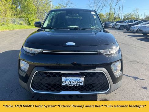 Used 2020 Kia Soul S FWD image 2