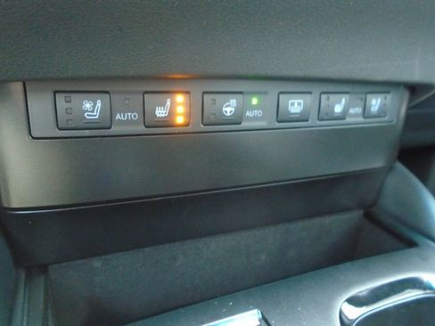 Used 2023 Lexus ES 350 Ultra Luxury image 23