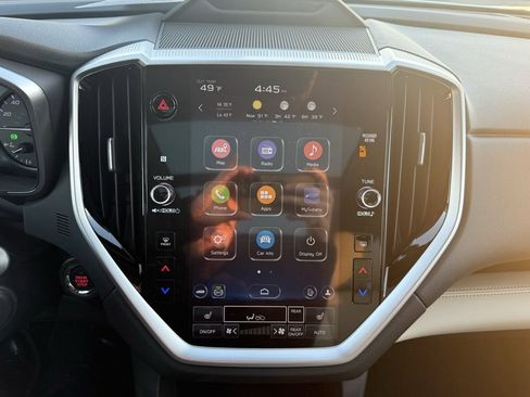 Certified 2023 Subaru Ascent Limited w/ Technology Package image 17