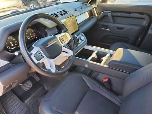Used 2025 Land Rover Defender 110 S AWD/4WD image 21
