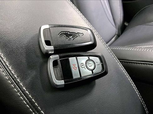 Used 2022 Ford Mustang Mach-E Premium AWD/4WD image 37