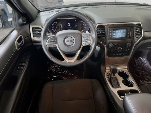 Used 2016 Jeep Grand Cherokee Laredo AWD/4WD image 18