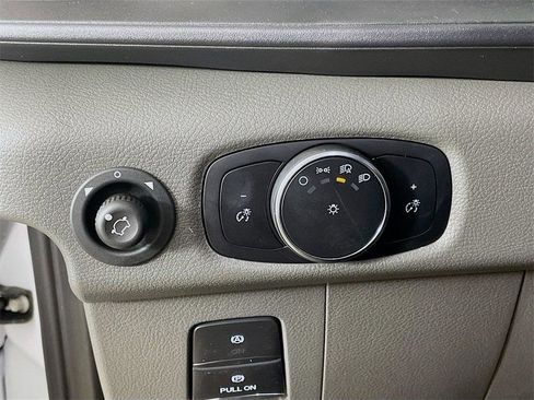 New 2026 Ford Transit 250 148 Medium Roof Extended AWD image 7