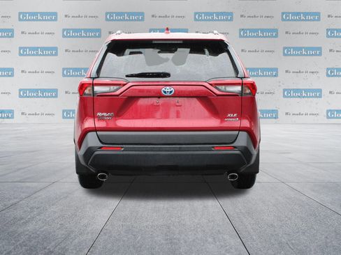 Used 2019 Toyota RAV4 XLE w/ Convenience Package image 7