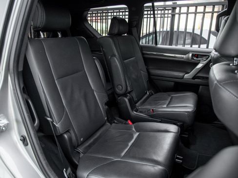 Used 2020 Lexus GX 460 Luxury image 38