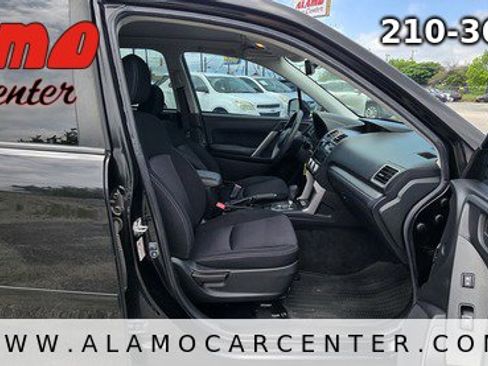 Used 2018 Subaru Forester 2.5i Premium AWD/4WD image 13