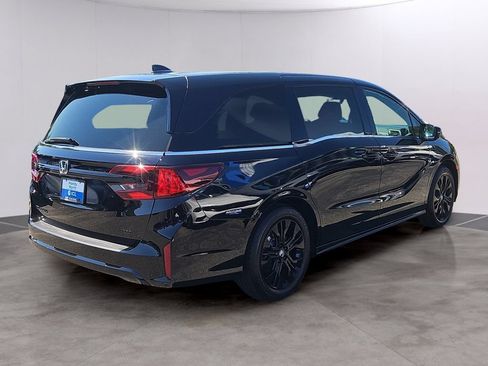 Certified 2026 Honda Odyssey Sport-L image 4