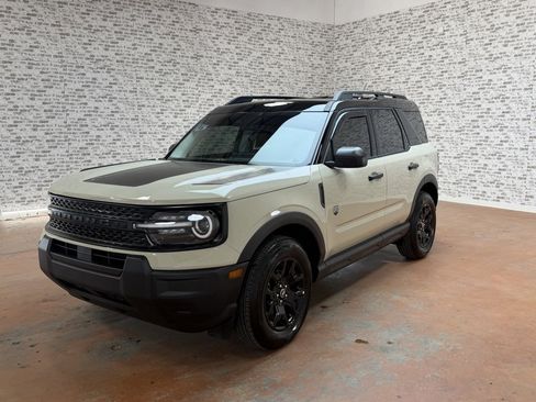 Used 2025 Ford Bronco Sport Big Bend w/ Black Appearance Package image 3