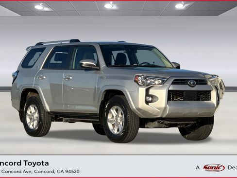 Used 2024 Toyota 4Runner SR5 image 1