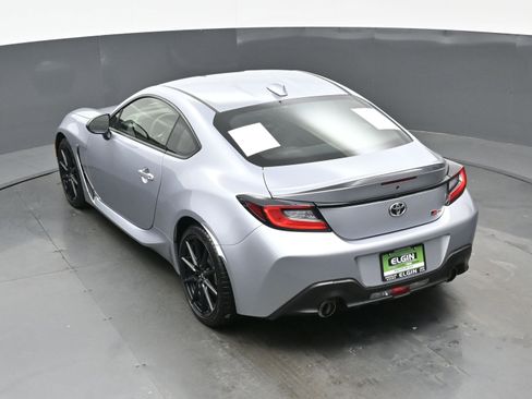 Used 2023 Toyota GR86 Premium w/ ALL Weather Mat Package (TMS) image 36